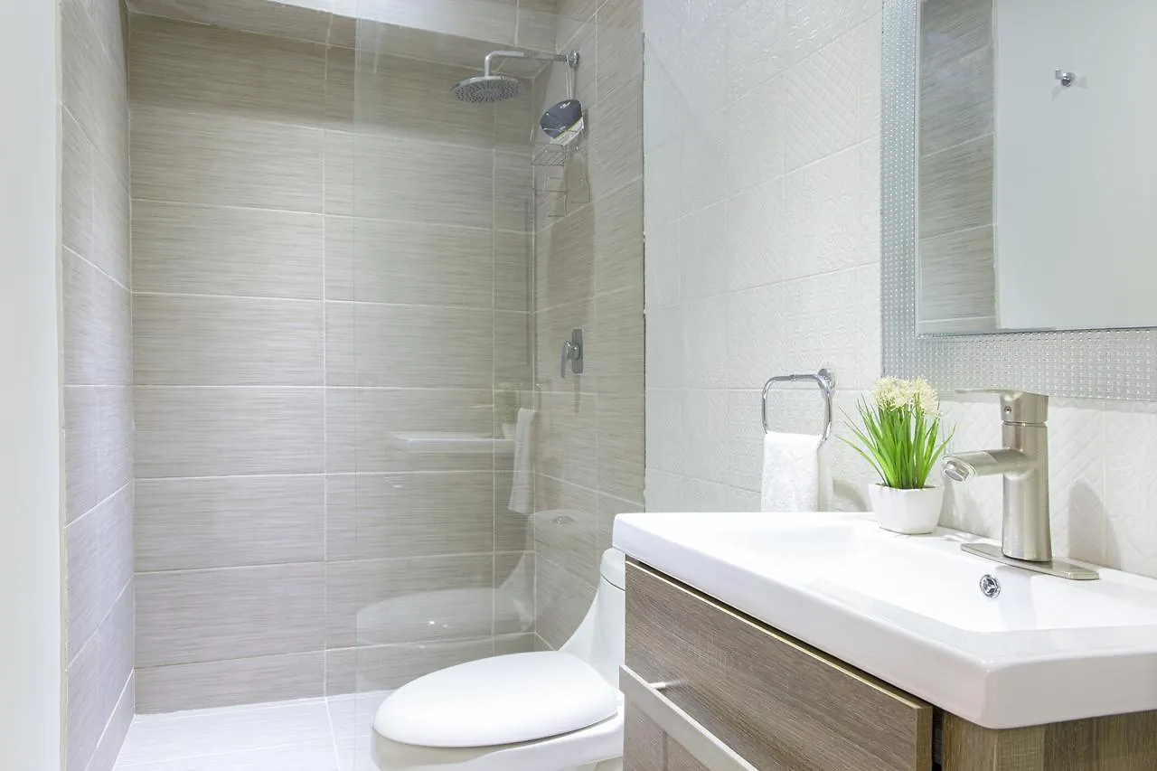 Suites Calle 8, On The 5Th. Av. Playa del Carmen Guest house