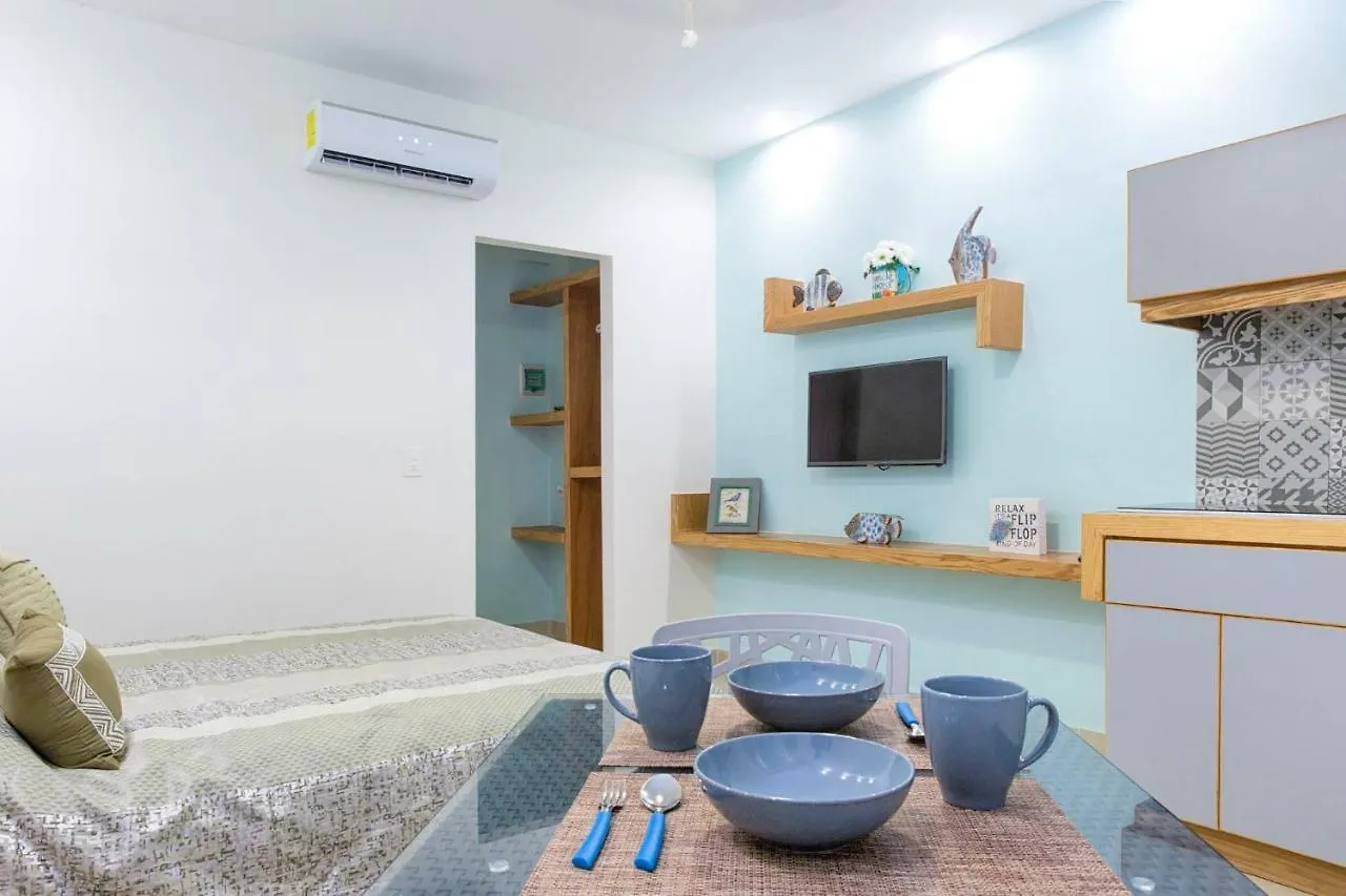 Suites Calle 8, On The 5Th. Av. Playa del Carmen 3*,  Mexico