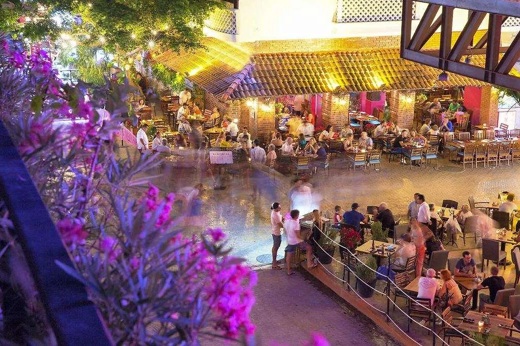 Guest house Suites Calle 8, On The 5Th. Av. Playa del Carmen